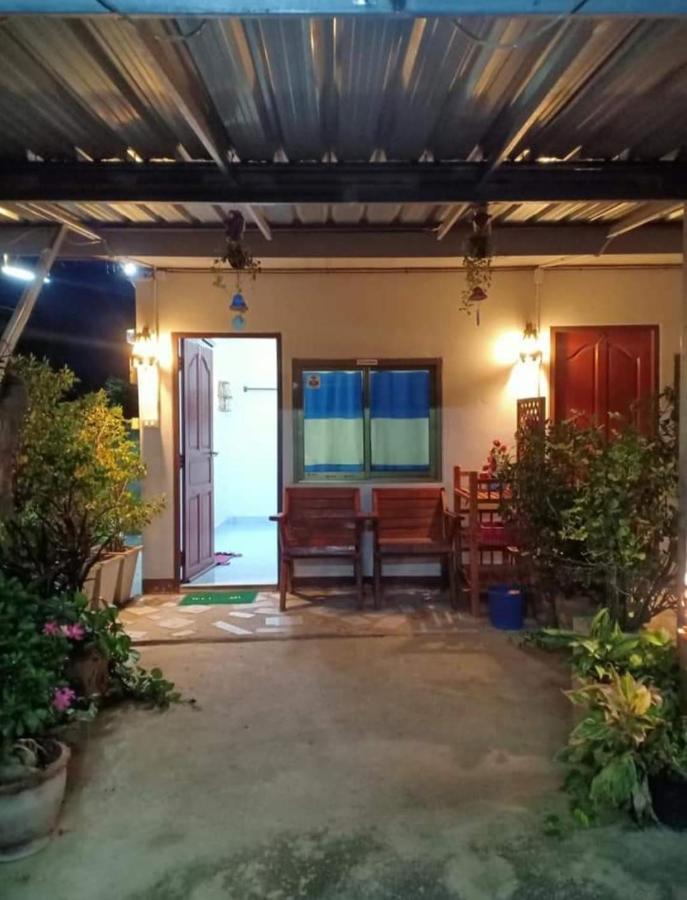 דירות סוקותאי Yaijaew House מראה חיצוני תמונה