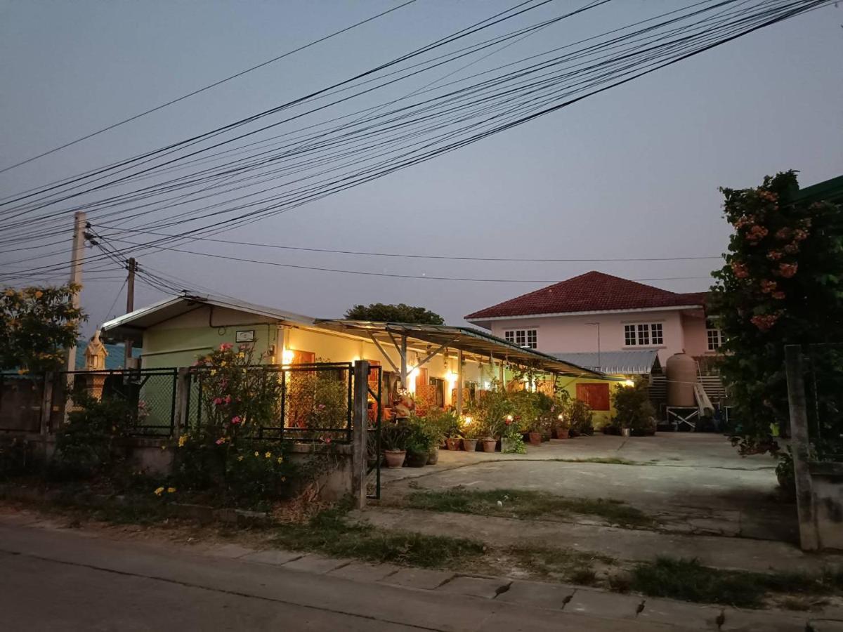 דירות סוקותאי Yaijaew House מראה חיצוני תמונה