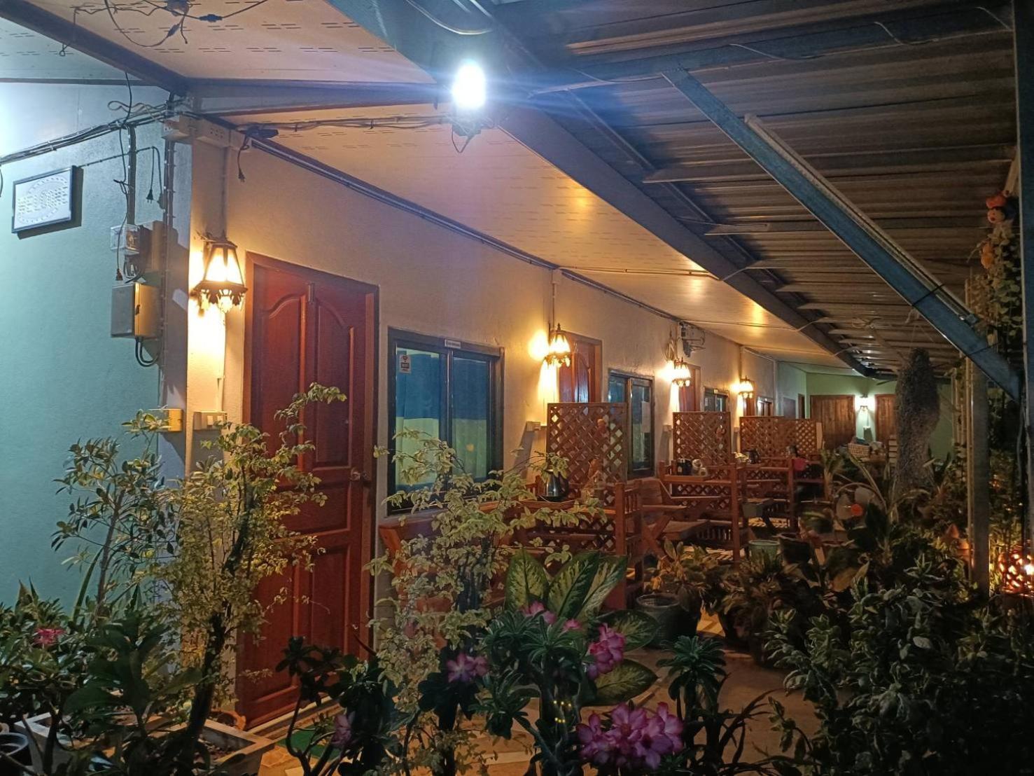דירות סוקותאי Yaijaew House מראה חיצוני תמונה